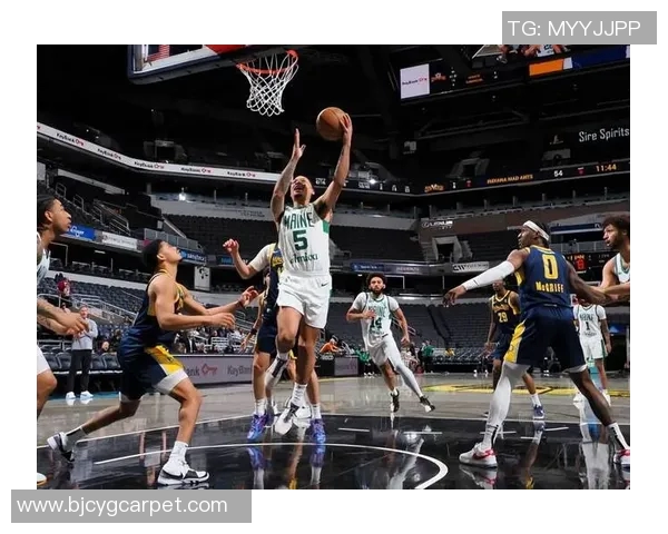 黄蜂与凯尔特人激战10月3日球迷期待精彩对决与新赛季启航