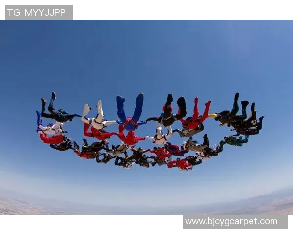 极限运动的魅力与挑战:深入杭州极限运动队的灵活性与团队精神 极限运动的魅力与挑战:深入杭州极限运动队的灵活性与团队精神