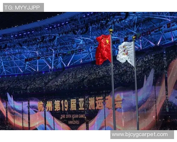 杭州亚运会羽毛球队展现强大实力与团队精神的精彩表现分析