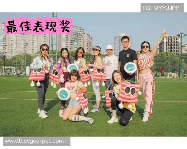 深圳飞盘队与成都飞盘队赛后技术分析与战术复盘探讨